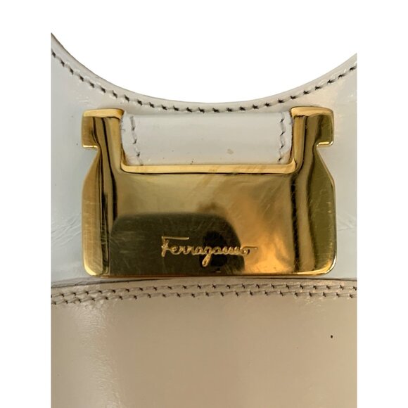 Ferragamo White Beige Leather Heels Low Chunky 1.5" Heel Italy Size 6AA I10067 - Picture 3 of 13